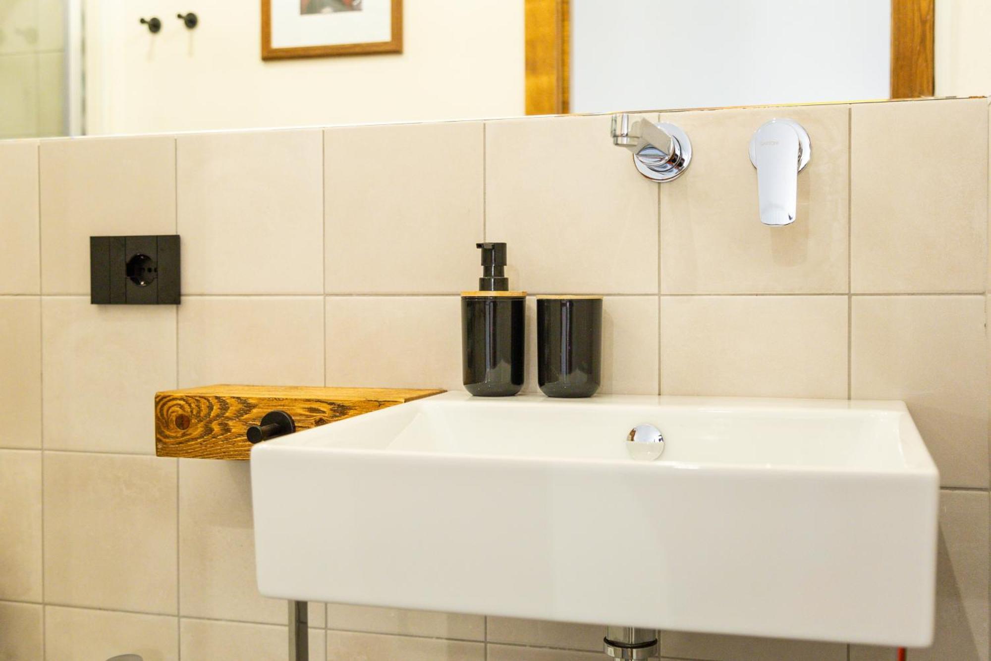 Iknos Accommodation Tortolì Екстериор снимка